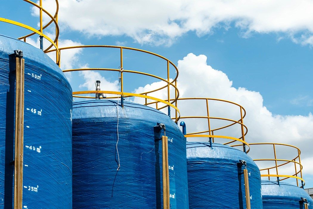 Registrador de datos de nivel de agua remoto utilizado en proyecto subterráneo