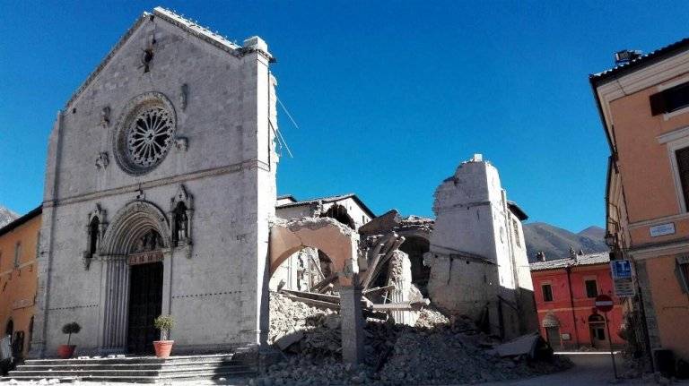 ¿Por qué los terremotos azotaron Italia y cómo reducir el riesgo?