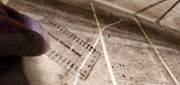 Evaluación no destructiva de fisuración en vigas de hormigón