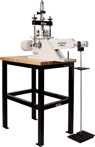 Soporte montado en el suelo para tres consolidometros - WP
