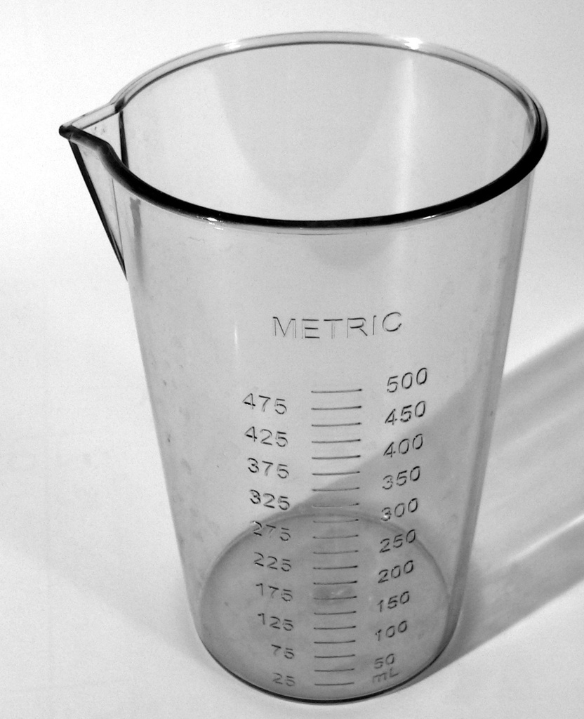 Jarro plastico con mango 2000ml