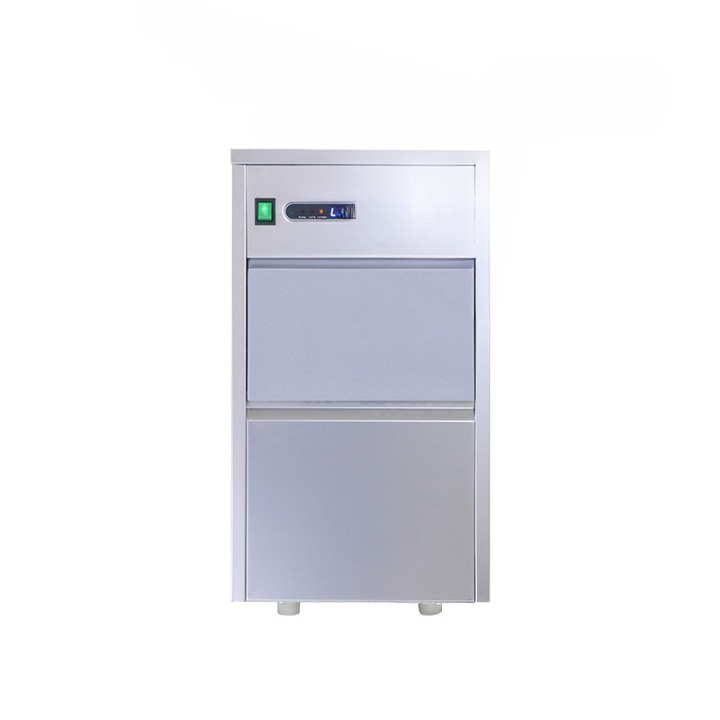 Maquina de hielo con capacidad de 30 kg/24h, alimentacion AC220V ± 10%, 50/60Hz.