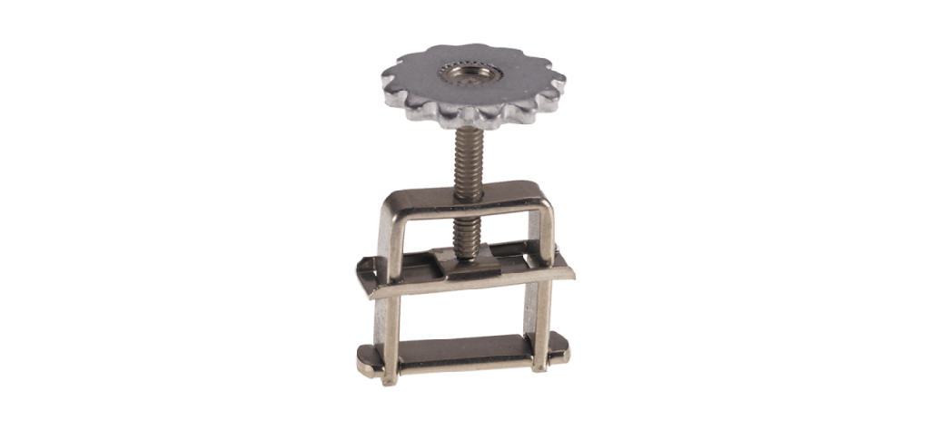 Abrazadera de tornillo de facil agarre