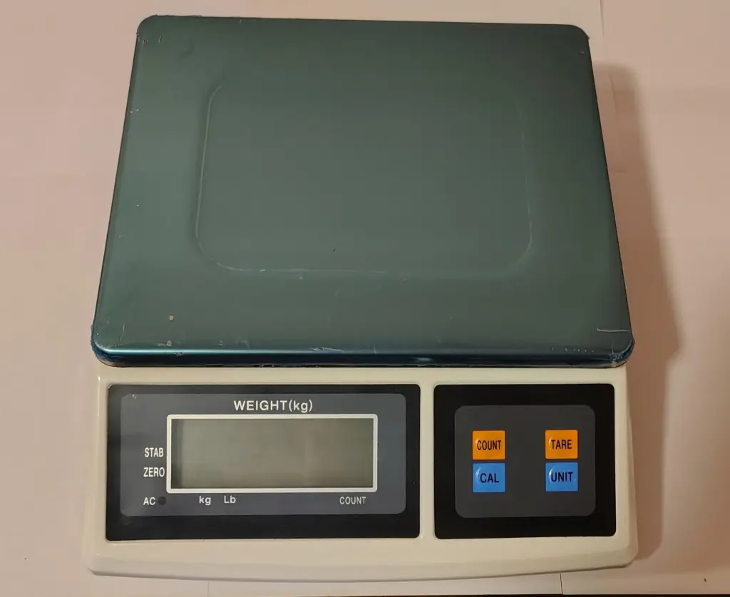 Balanza 30 kg. / 1 gr. contadora
