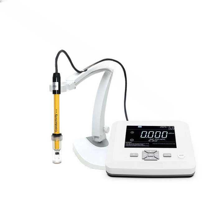 Medidor de conductividad de sobremesa 9,9-130,0 C/14,1-266,0 F