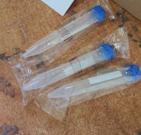 [B-01-47-0102-0000] Tubo conico plastico 15ml, esterilizado E.O