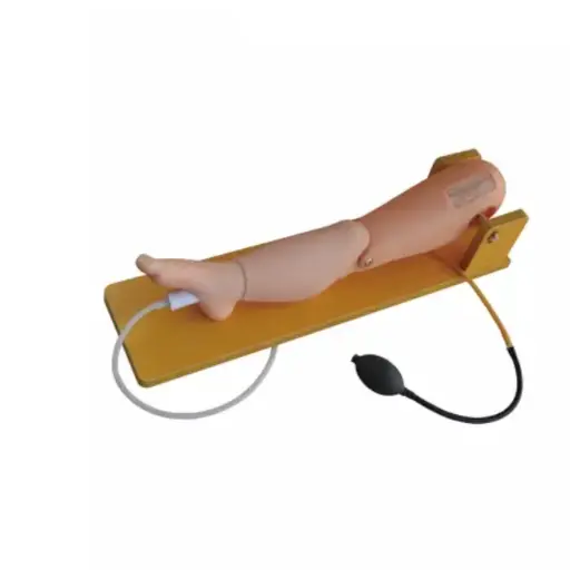 [b2-01-29-653] Puncion de medula osea infantil y puncion venosa femoral