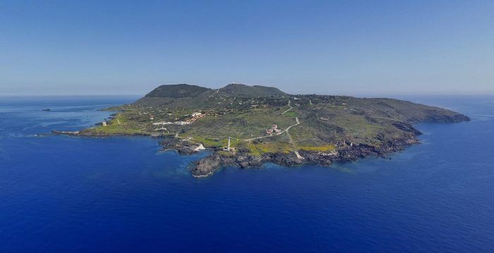 isla de ustica mapa