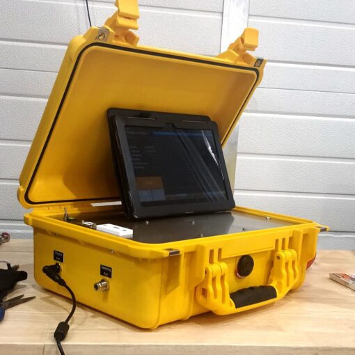 TR8 With Screen